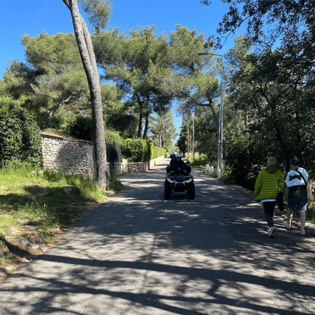 NICE BY ELECTRIC QUAD:panoramic tour from Nice - Place Massena and the Promenade des Anglais