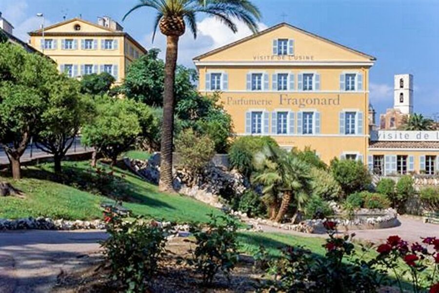 Nice: Countryside Tour with Grasse - Gourdon and the Riviera panorama