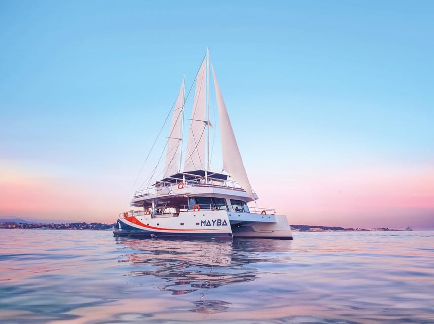 Nice : Dinner at Sea on a Maxi Catamaran - Villefranche, Cap Ferrat - Key things to know before booking