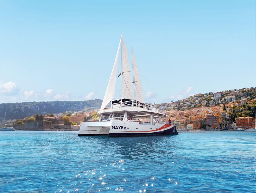 Nice : Dinner at Sea on a Maxi Catamaran - Villefranche, Cap Ferrat - Leaving Nice aboard the Maxi Catamaran Mayba