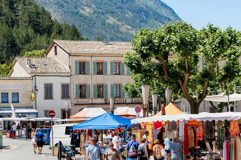 Nice: Gorges of Verdon and Fields of Lavender Tour - The guides make the long day easier