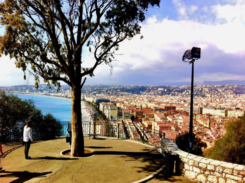 Nice: Old Town Treasures Walking Tour - Palaces, churches, and the Palais de Justice