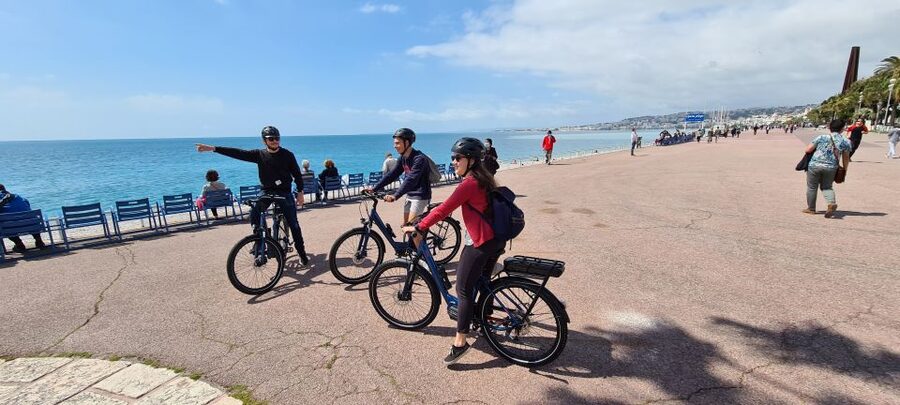 Nice: Panoramic French Riviera E-Bike Tour - From the Promenade to Rauba Capéu