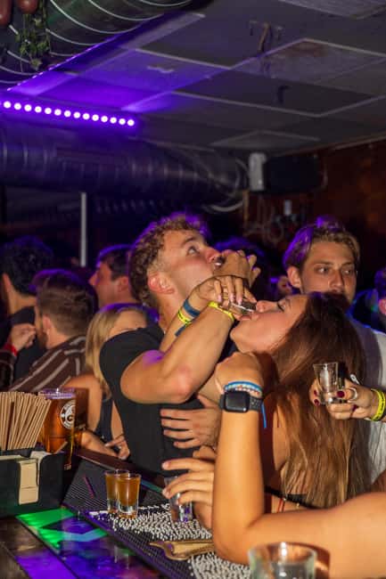 Nice: Party Bar Crawl with Club VIP, 6 Shots, and Games - Who should book this crawl?