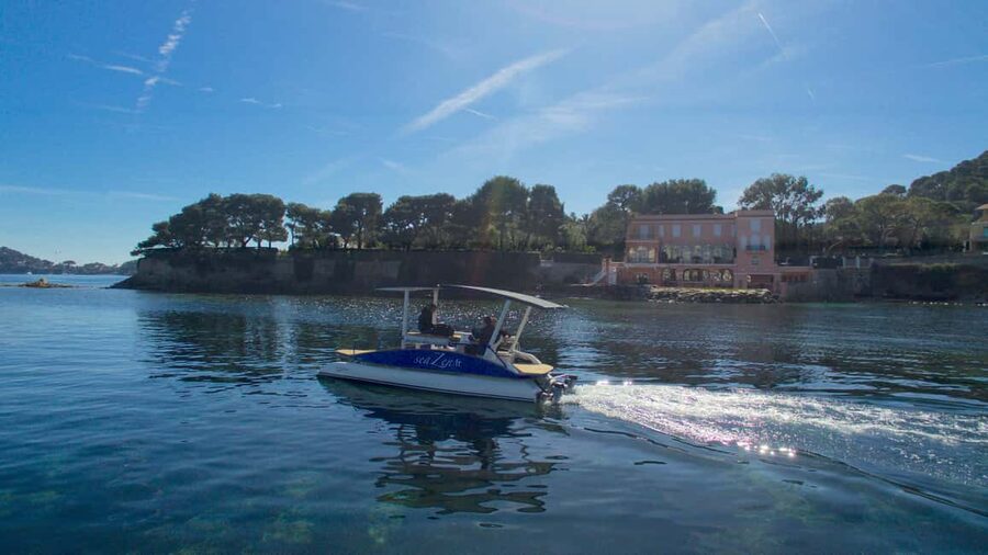 Nice: Private French Riviera Solar Boat Cruise - What the solar boat feels like on the water