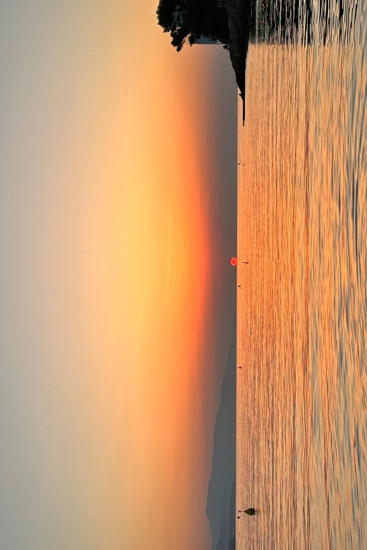 Nice: Saint Jean Cap Ferrat Sunrise Boat Trip with Breakfast - Cruising the French Riviera for 25 minutes