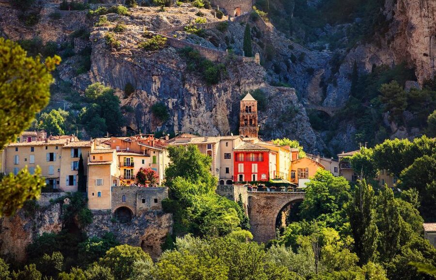 Nice: The Gorges du Verdon and Ste Croix Lake Full-Day Tour - Who should book this experience?