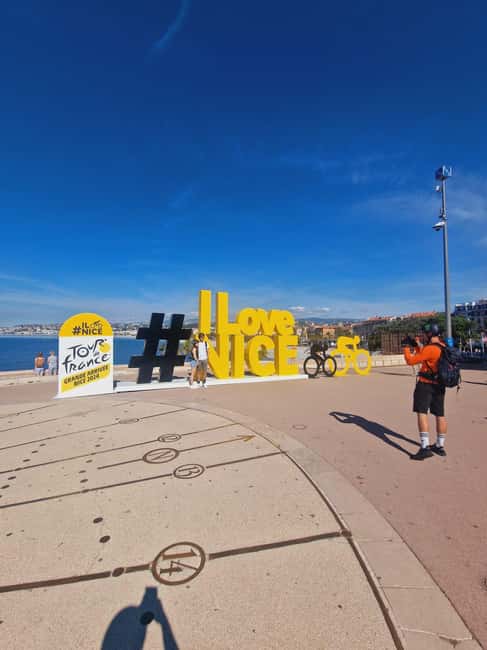 Nice: Villefranche Guided Electric Bike Tour - Nice Harbour and La Réserve de Nice