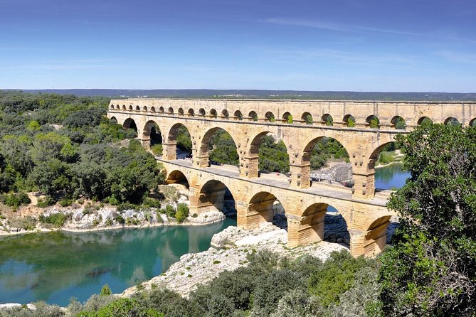 Nimes, Uzes & Pont du Gard Small Group FULL DAY Tour from Avignon - Guides make the difference
