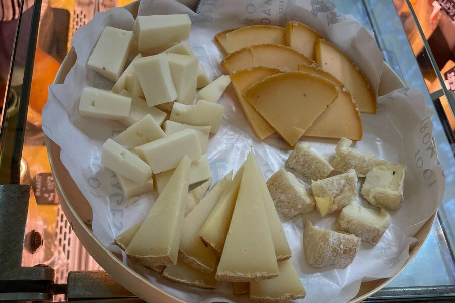 No Diet Club - Amazing local food in Biarritz ! - Why start Biarritz with a food tour?