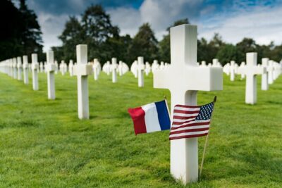 Normandy D-Day Sites & Cemetery Day Trip from Paris with Lunch