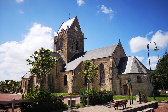 Normandy - Utah, Omaha & U.S. D-Day Sites Full Day Tour From Bayeux - Lunch near Pointe du Hoc