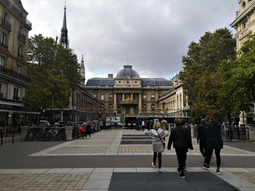 Notre-Dame Outside Île de la Cité & St Severin Private Tour - Key points to know before booking