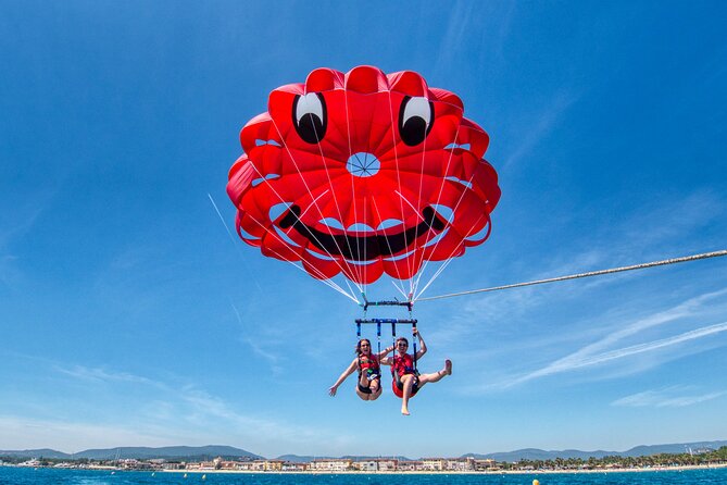 Parasailing flight two people, in Mandelieu-Cannes - Price and value at $63.86 per person
