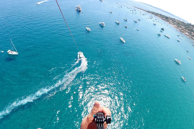 Parasailing flight two people, in Mandelieu-Cannes - Why the view is the real attraction
