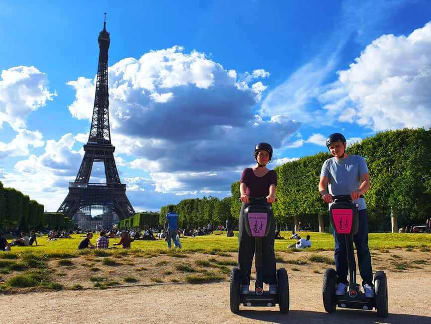 Paris: 1,5 hour Guided Segway Tour - École-Militaire and Champ de Mars