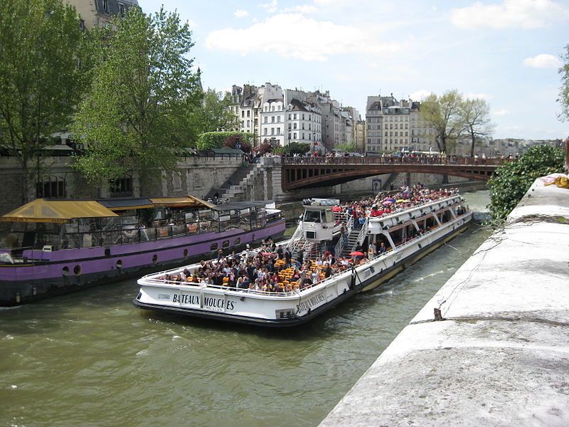 Paris: 1.5-Hour Segway Tour with River Cruise Ticket - Using the Seine cruise ticket