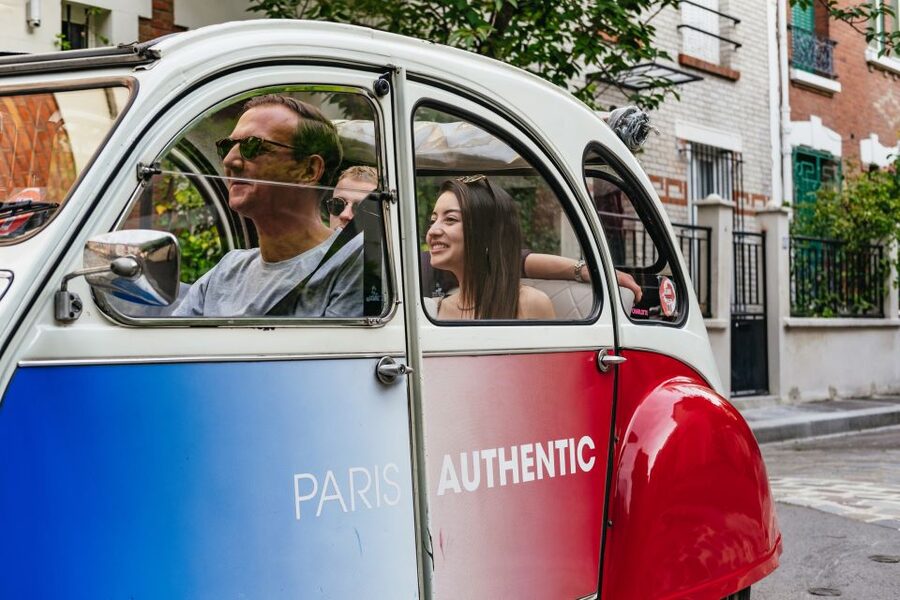 Paris: 1-Hour Vintage Citroen 2CV Tour - Who should book this Paris 2CV ride