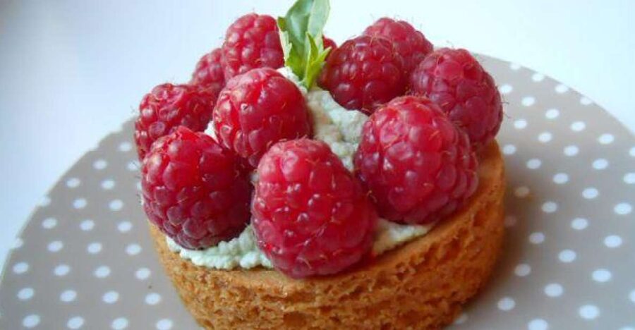 Paris: 2.5-Hour French Pastry Cooking Class - The first lesson: French pastry is technique