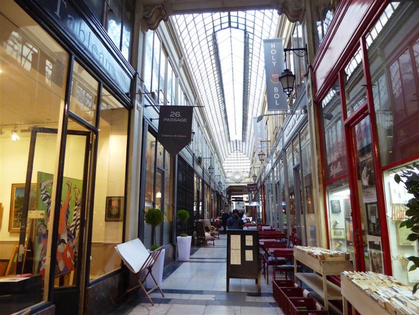 Paris: 2-Hour Passages Private City Tour in German - Passage des Panoramas and the passage story