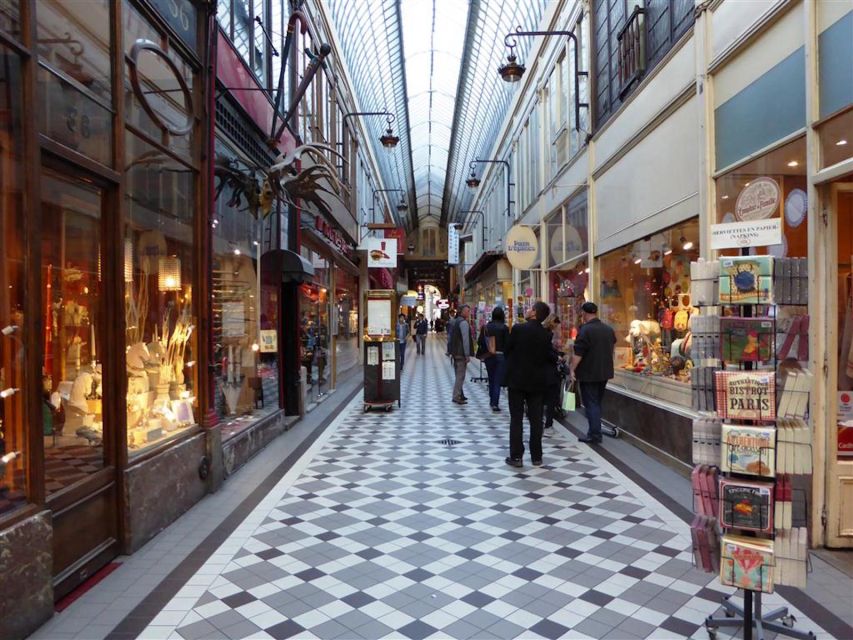 Paris: 2-Hour Passages Private City Tour in German - Meeting at Le Peletier on Metro Line 7