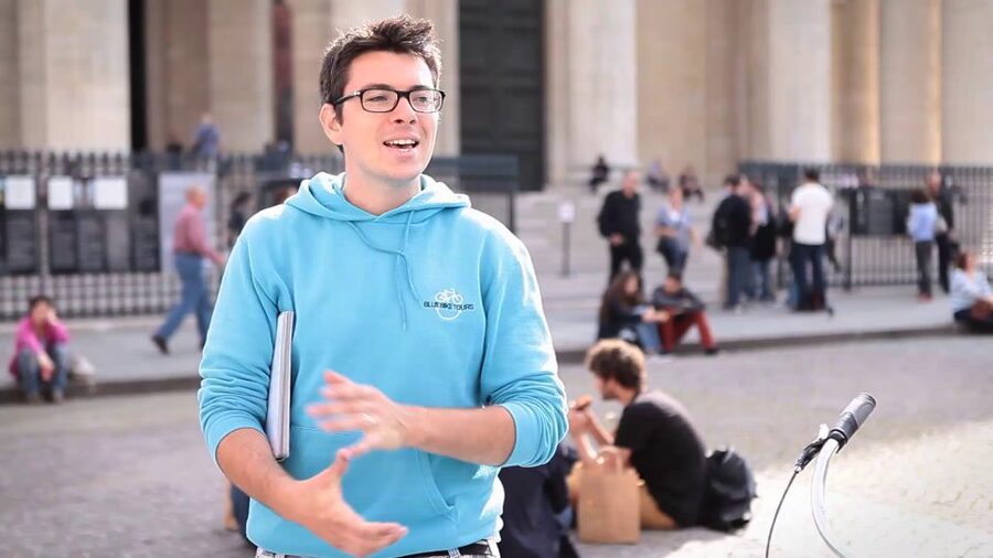 Paris 4-Hour Bike Tour: Off the Beaten Path - Key points at a glance