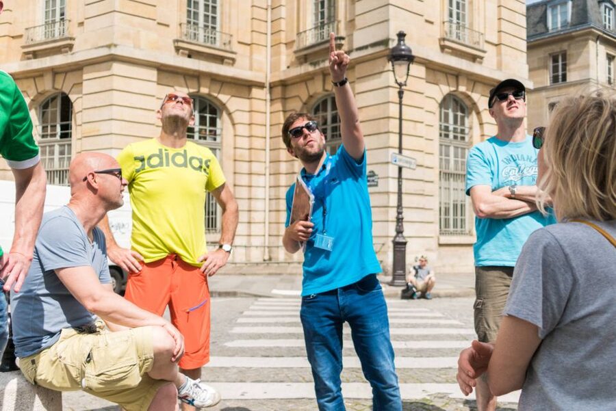 Paris 4-Hour Bike Tour: Off the Beaten Path - Why this bike tour shows you a different Paris