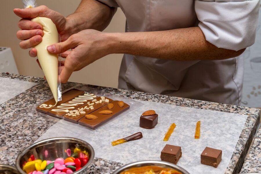 Paris: 45-minute Chocolate Making Workshop at Choco-Story - Key points to know before booking
