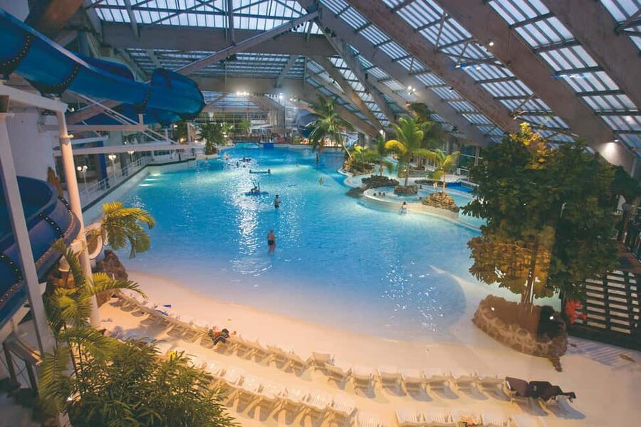 Paris: Aquaboulevard Water Park Entrance Ticket - The 11 slides: the main reason to come