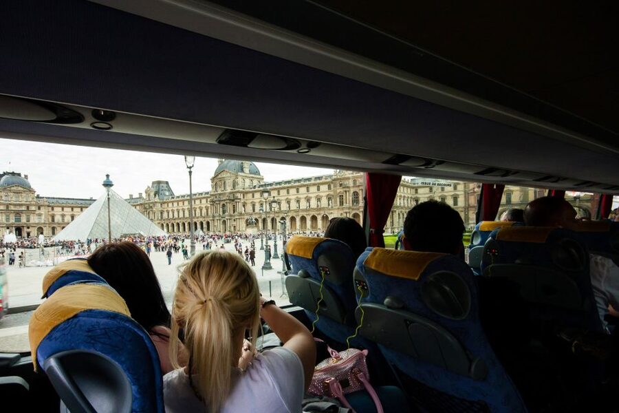 Paris: Audio-Guided Bus Tour & Seine River Cruise - Who should book this Paris tour?
