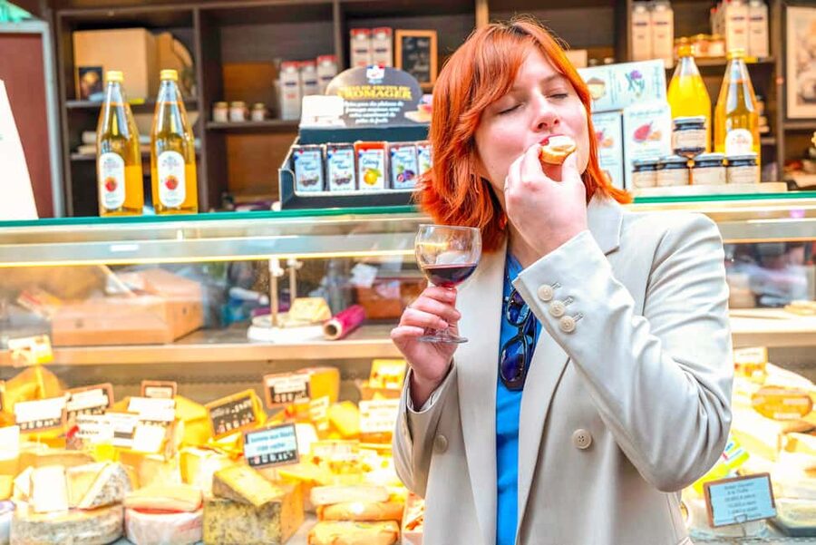 Paris: Authentic Food & Wine Tasting Tour in Le Marais - Five Stops That Make This Tour Worth Considering