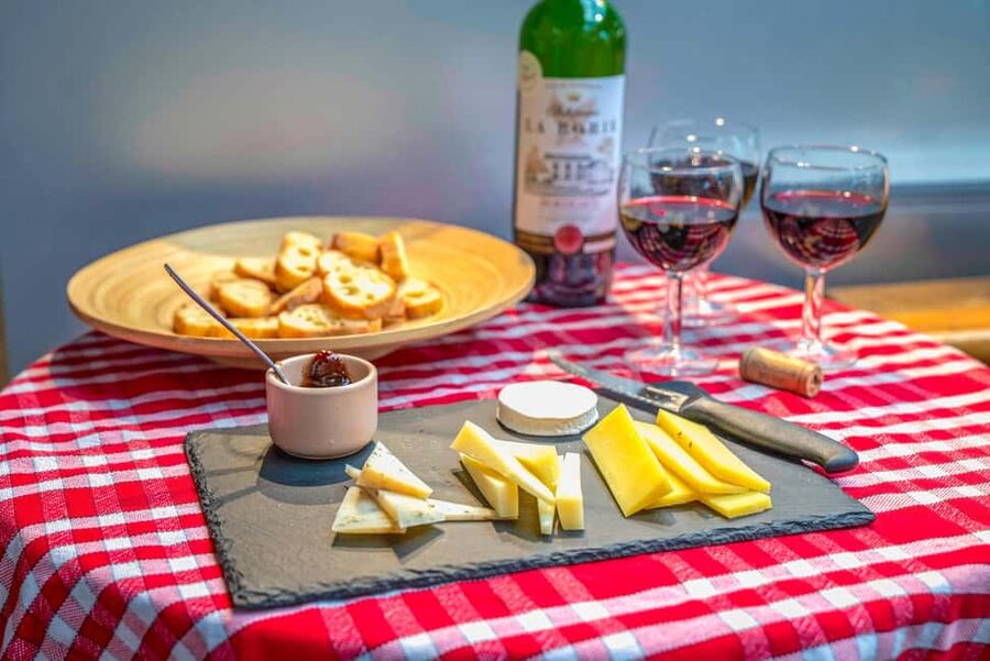 Paris: Authentic Food & Wine Tasting Tour in Le Marais - Cheese, Confiture, and Wine at the Covered Market