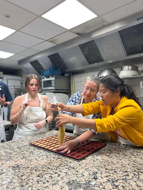 Paris: Baking Insider Experience with a Professional Baker - Financiers And The Sweet Side Of The Lesson