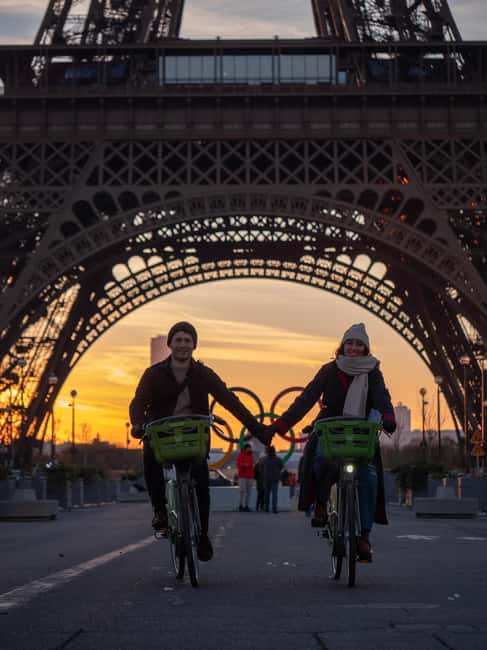 Paris Before the Crowds: Sunrise Bike Tour with Breakfast - Key points to know before booking