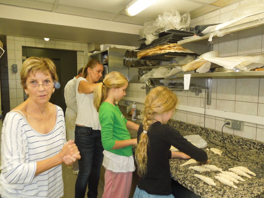 Paris: Behind the Scenes Bakery Tour with Breakfast - Key points at a glance