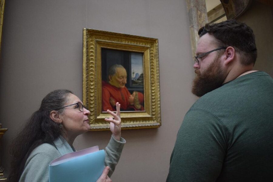 Paris: Best of the Louvre Guided Tour with Pre-booked Ticket - Why the six-person limit improves the experience