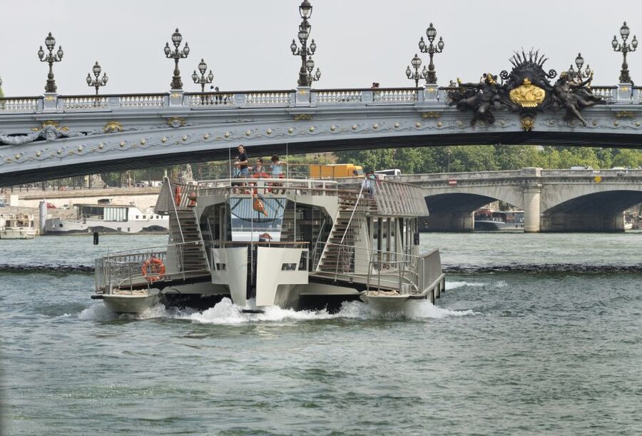 Paris: Big Bus Hop-on Hop-off Tour and Seine River Cruise - Starting at the Louvre and Opéra Garnier