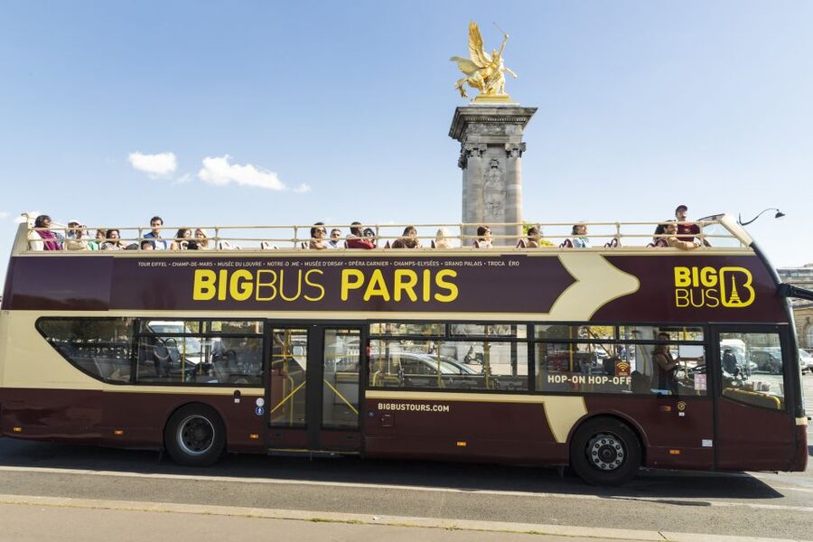 Paris: Big Bus Hop-on Hop-off Tour & Panoramic Night Tour - Key points to know before you board