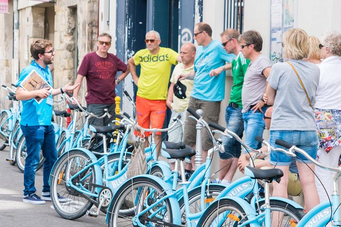 Paris Bike Tour Hidden Secrets in the Latin Quarter & Le Marais neighborhoods - Rue des Rosiers and the Jewish quarter