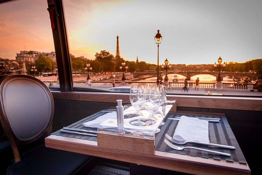 Paris: Bustronome Gourmet Lunch Tour on a Glass-Roof Bus - The route: Paris seen from a dining table