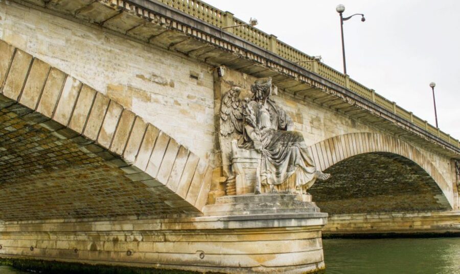 Paris: Catacombs, Audio Guide, and River Cruise Option - Key points before you book