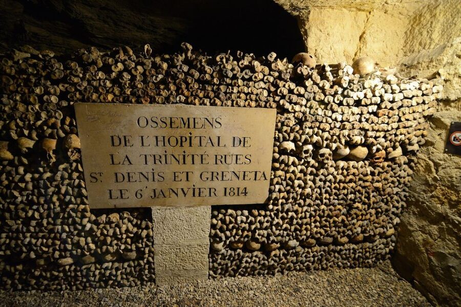 Paris: Catacombs Entry & Seine River Cruise with Audio Guide - Why the Catacombs are the heart of this experience