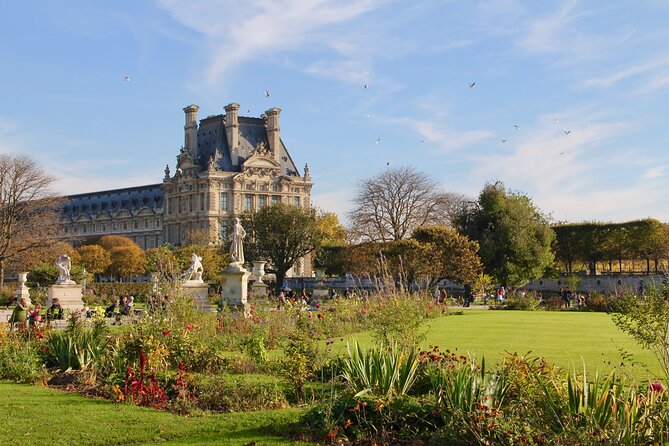 Paris City Center Free Walking Tour (Tip-Based) - Pont Neuf, Paris’s oldest bridge