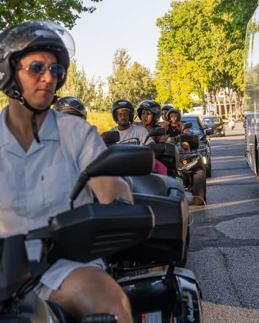 Paris: City Highlights Guided Quad Tour - From the Eiffel Tower to the Arc de Triomphe