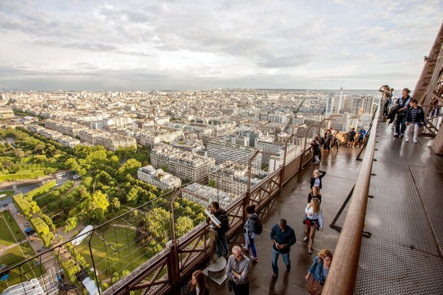 Paris: City Tour by Bus with Eiffel Tower & Optional Summit - What the Three-Hour Route Actually Gives You