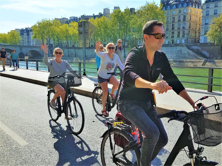 Paris: City Treasures Bike Tour - Les Invalides, Napoleon, and Place de la Concorde