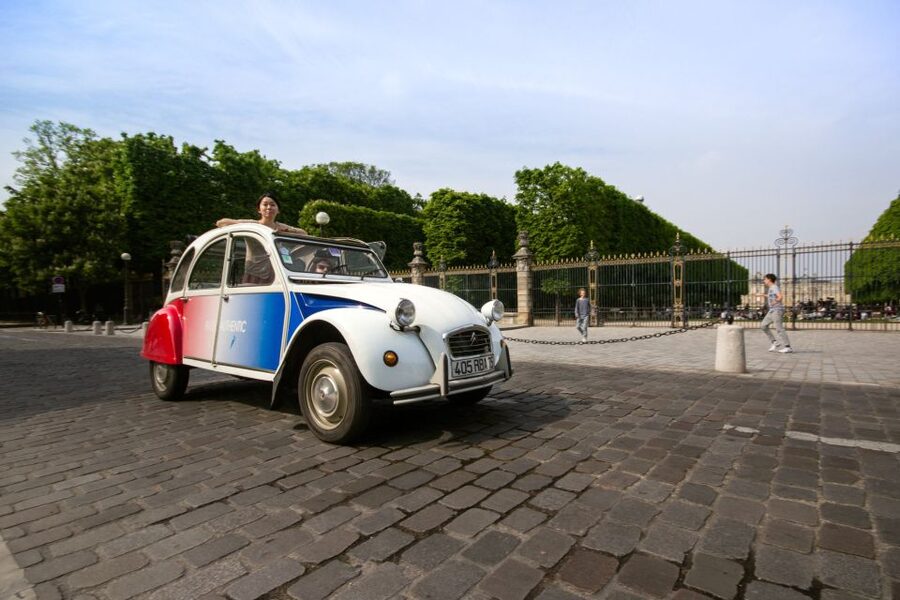 Paris: Classic Sites Tour by Vintage Citroen 2CV - Key points to know before booking