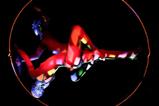 Paris: Crazy Horse Cabaret Show - Is $140 a fair price?