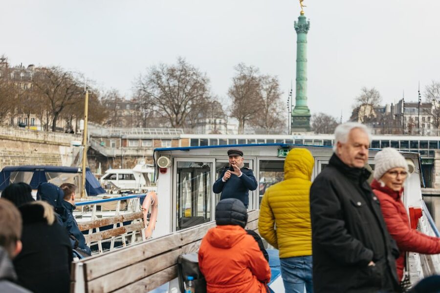 Paris: Cruise on the Saint-Martin Canal and the Seine River - The dark passage beneath the Bastille area