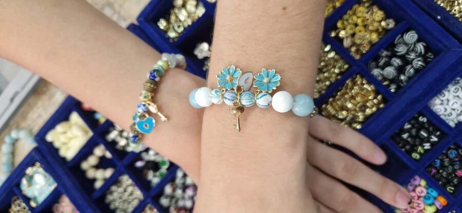 Paris: Custom Souvenir Bracelet Workshop - Key Points Before You Book